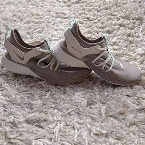 NIKE flex running sneakers